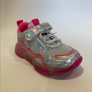 Official Supply Little Girls Mesh Sneakers  Size 9
